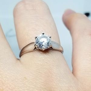 Wedding/engagement ring, 10k gold, cubic Zirconia